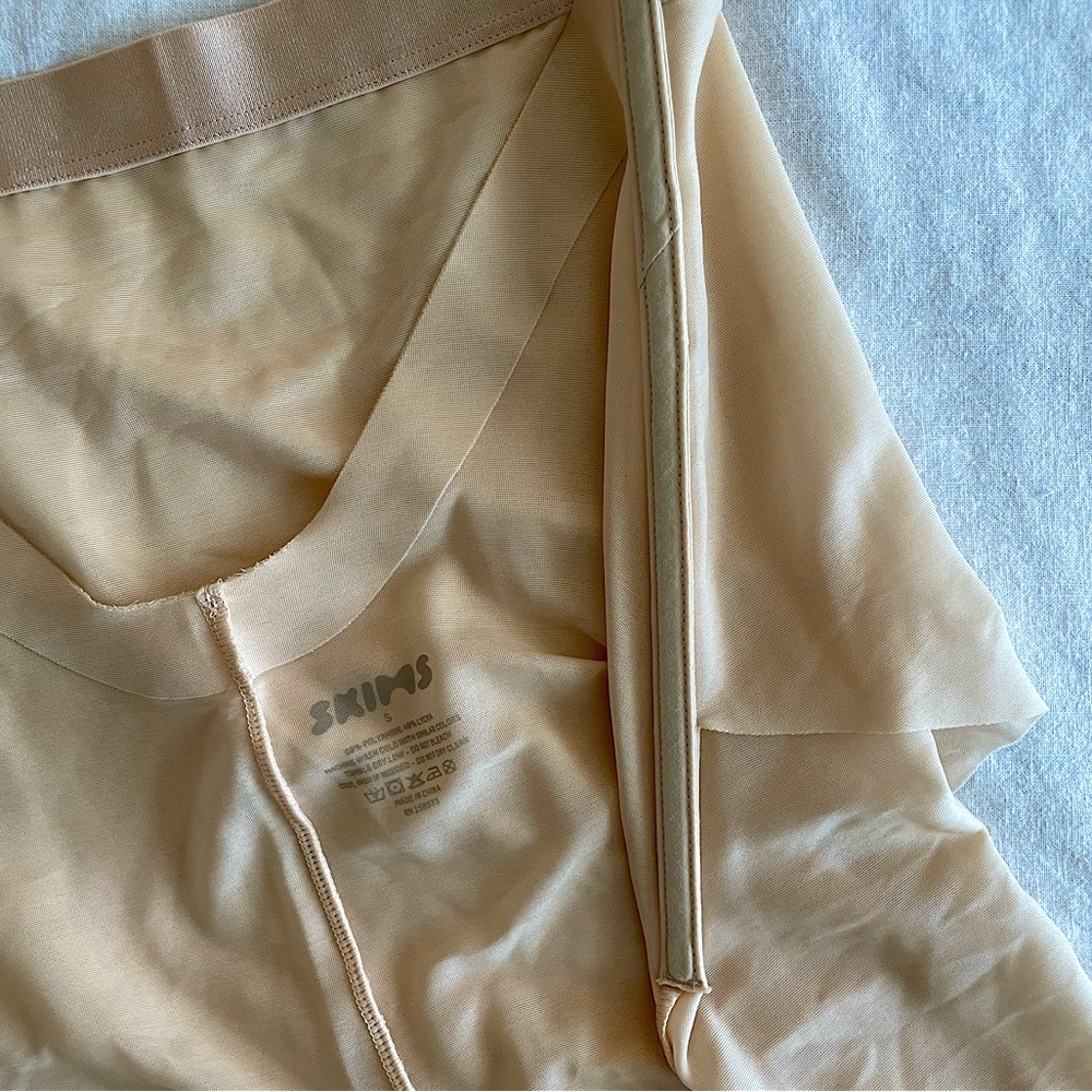 Skims Barely There Low Back Short